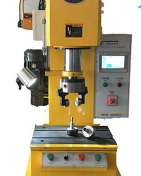 國(guó)產(chǎn)鉚接機(jī)多少錢一臺(tái)？