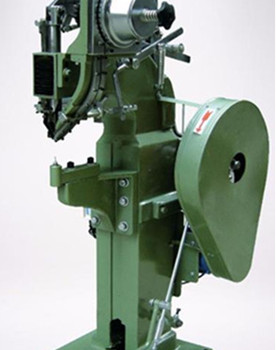 如何控制鉚接機壓鉚工藝的質(zhì)量？