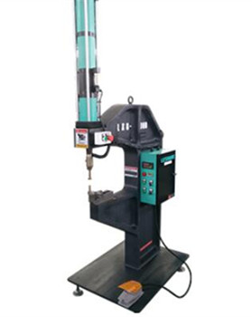 無鉚釘鉚接機(jī)對(duì)板件表面有要求嗎？